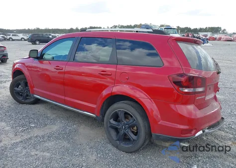 2018 Dodge Journey Crossroad z USA, uszkodzony, nr VIN 3C4PDCGGXJT216224